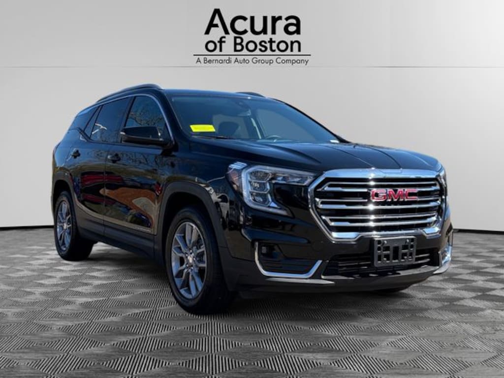 Used 2024 GMC Terrain SLT SUV