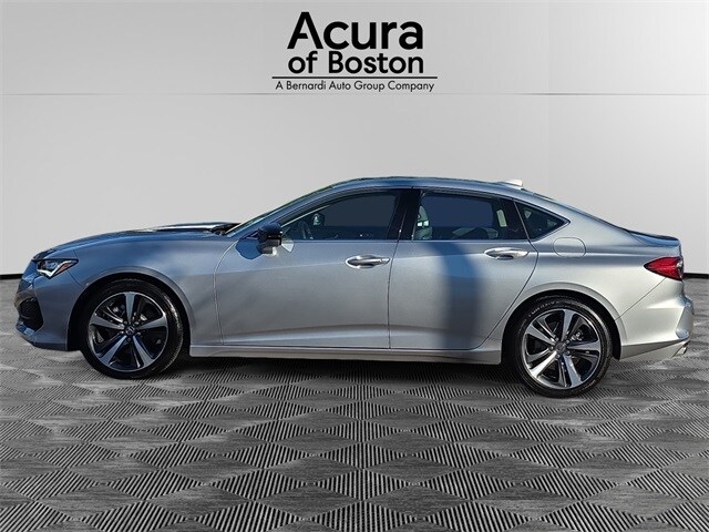 2025 Acura TLX Technology photo 2