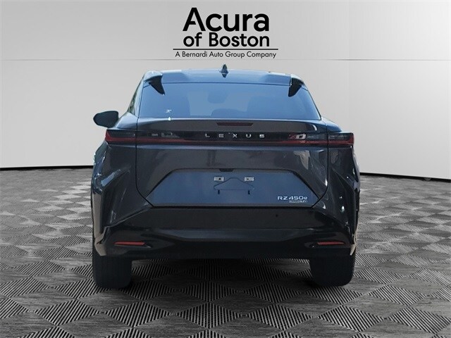 2023 Lexus RZ 450e Premium photo 4
