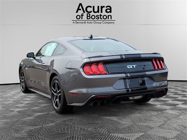 2021 Ford Mustang GT Premium photo 3