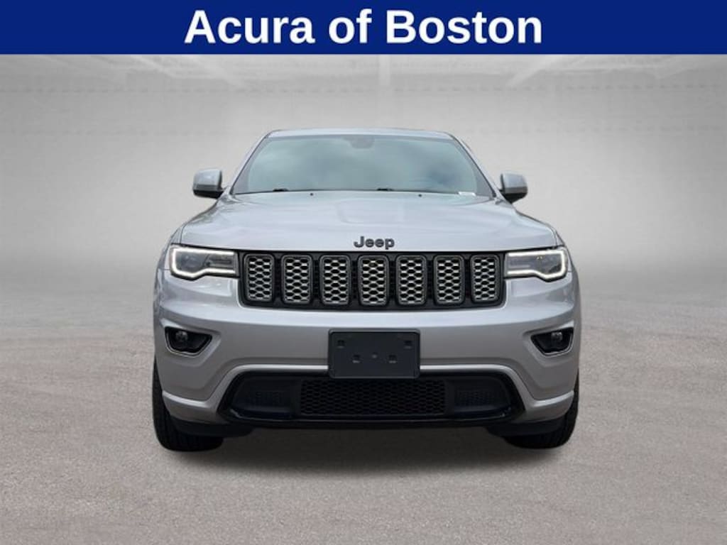 Used 2021 Jeep Grand Cherokee Laredo SUV
