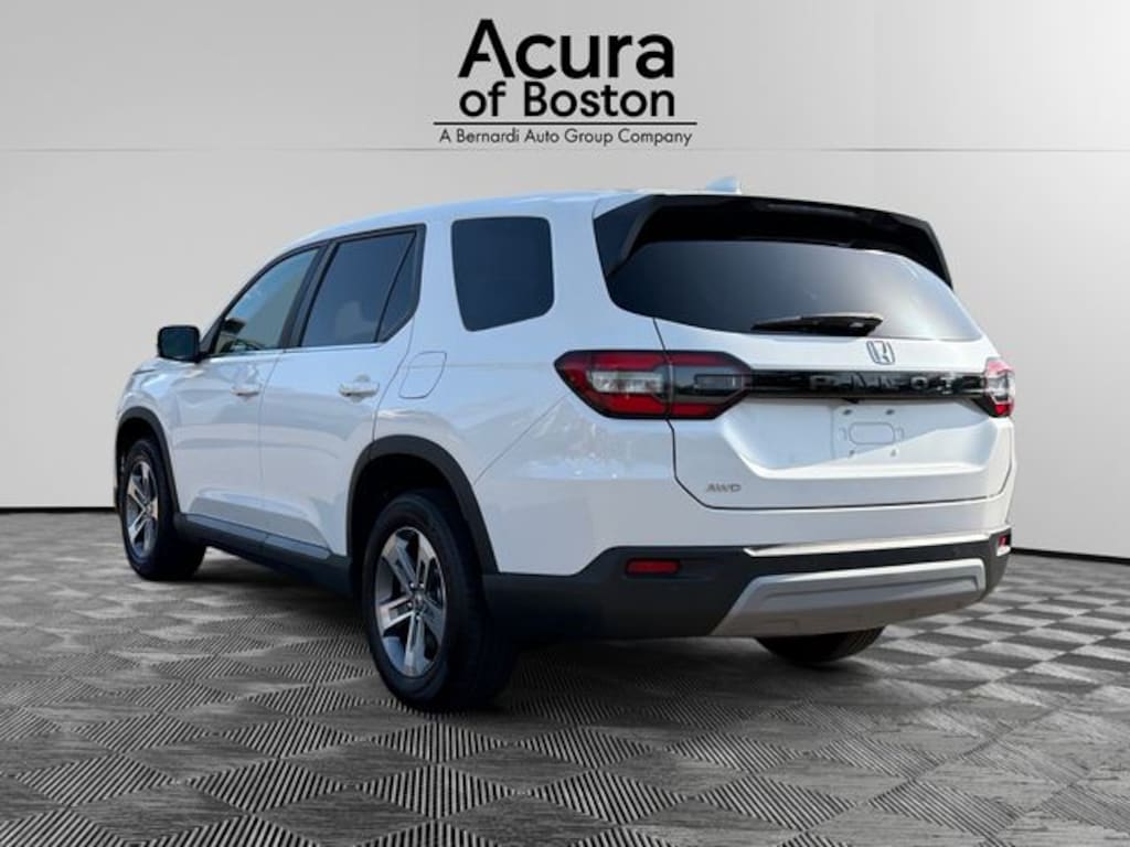 Used 2023 Honda Pilot EX-L 7 Passenger SUV