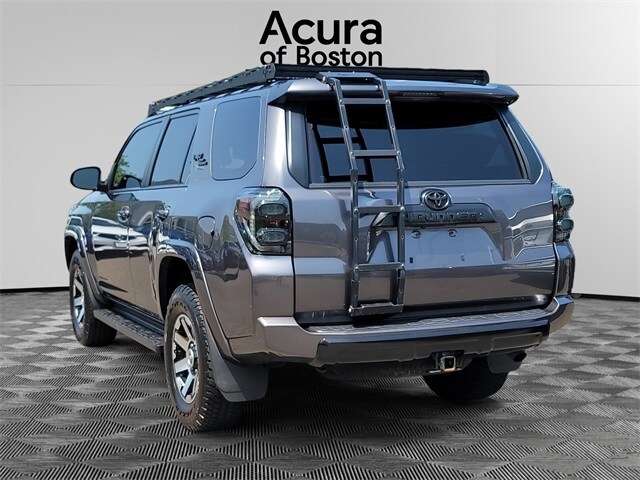 2020 Toyota 4Runner Base photo 3