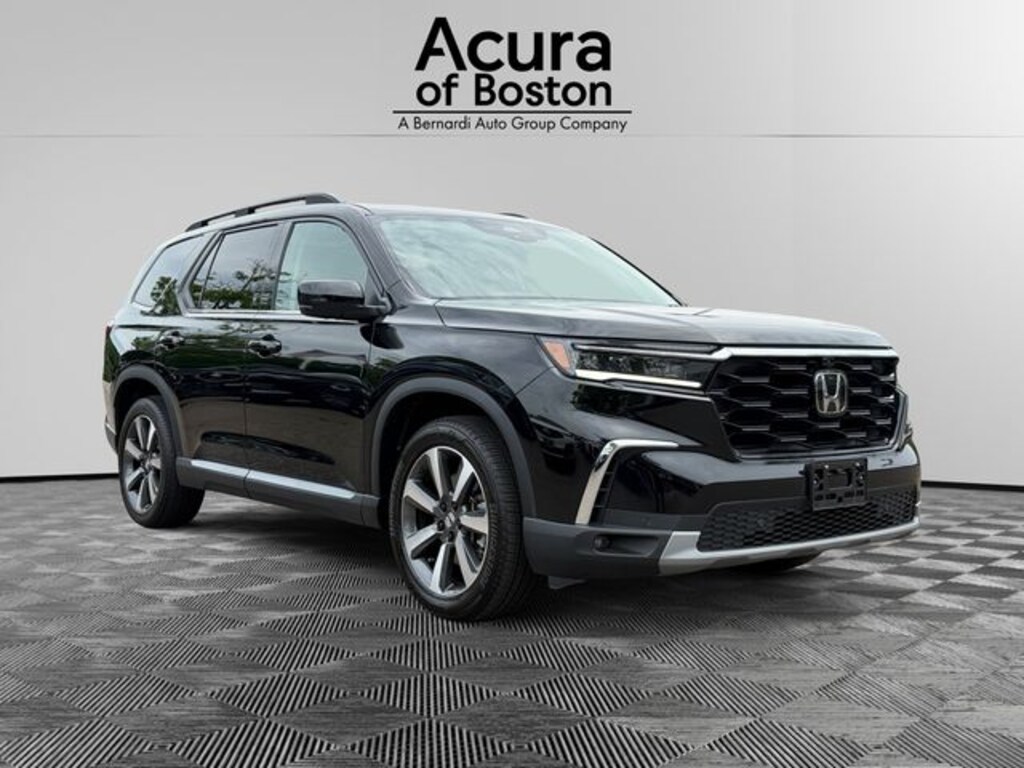 Used 2023 Honda Pilot Elite SUV