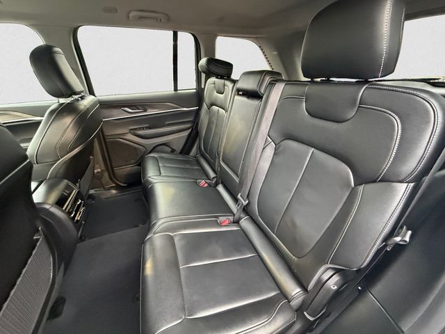 2023 Jeep Grand Cherokee Limited - Photo 13