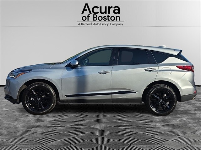 2025 Acura RDX photo 2
