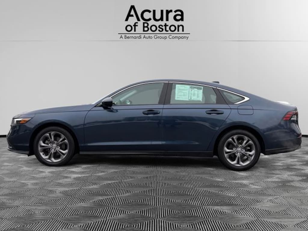 Used 2024 Honda Accord EX Sedan