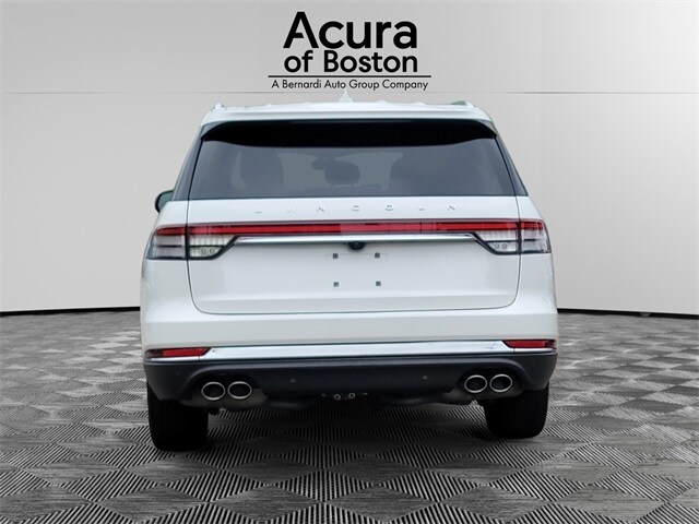 2022 Lincoln Aviator Reserve photo 4