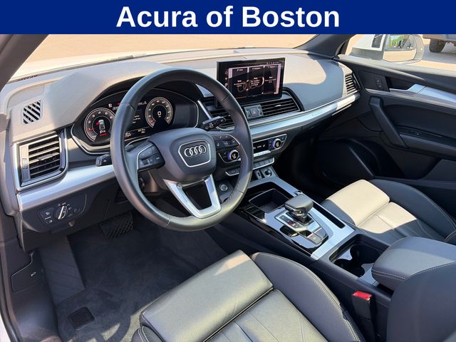2025 Audi Q5 Premium - Photo 13