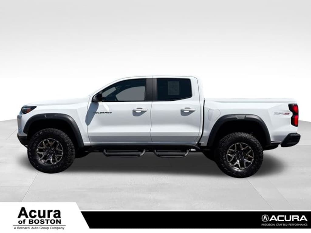 Used 2025 Chevrolet Colorado ZR2 Truck Crew Cab