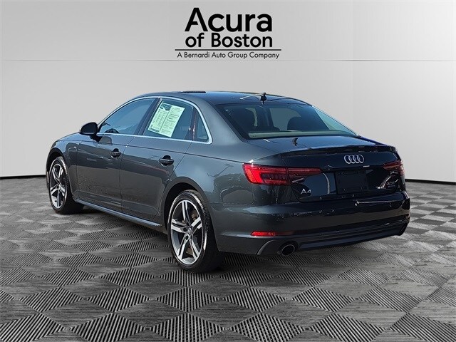 2017 Audi A4 Quattro Premium Plus photo 3