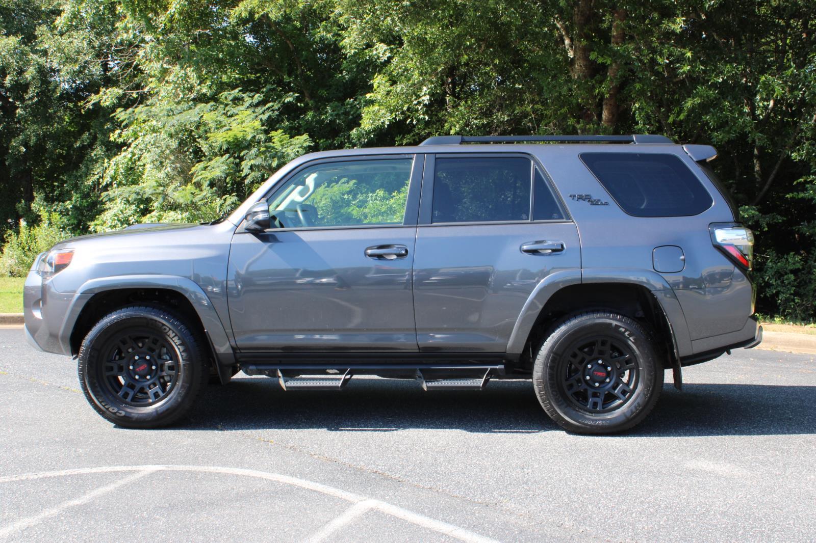 2023 Toyota 4Runner TRD Premium photo 3