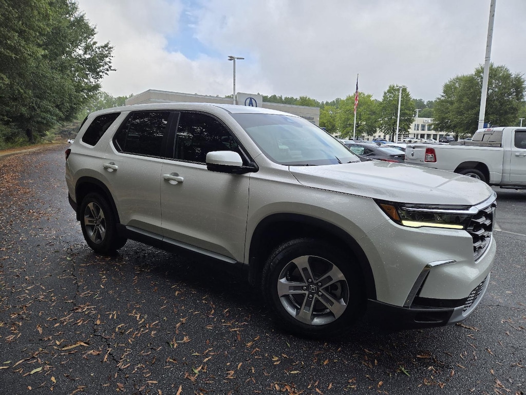 Used 2025 Honda Pilot EX-L SUV
