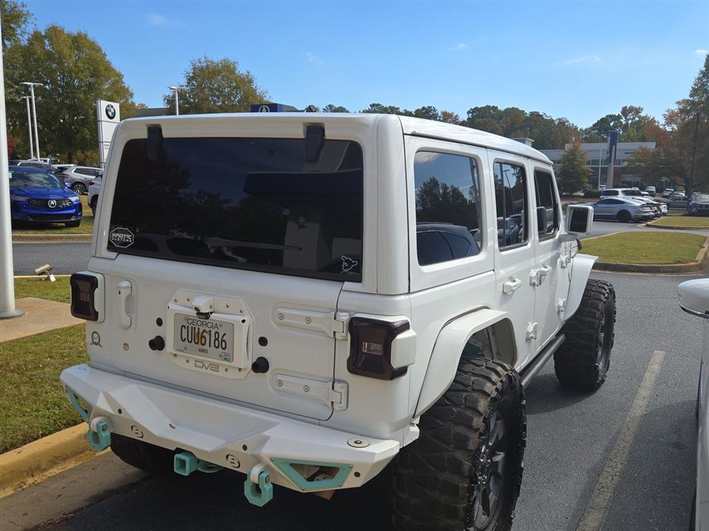2019 Jeep Wrangler Unlimited Sahara photo 3