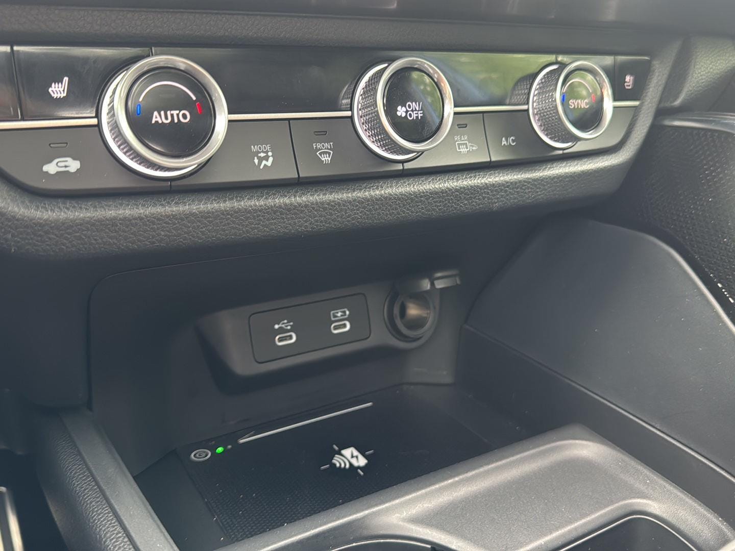 2025 Acura ADX A-Spec Package - Photo 35