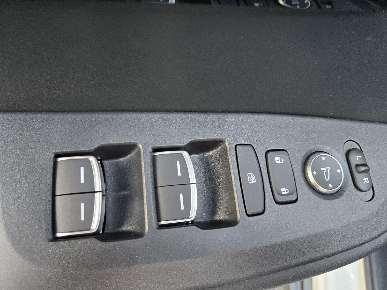 2025 Acura ADX Base - Photo 19