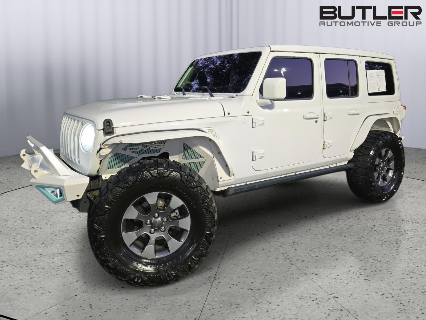 2019 Jeep Wrangler Unlimited Sahara's photo