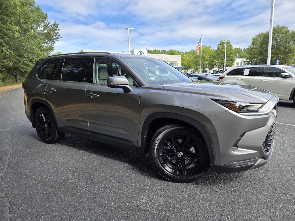 Used 2025 Toyota Grand Highlander Platinum SUV