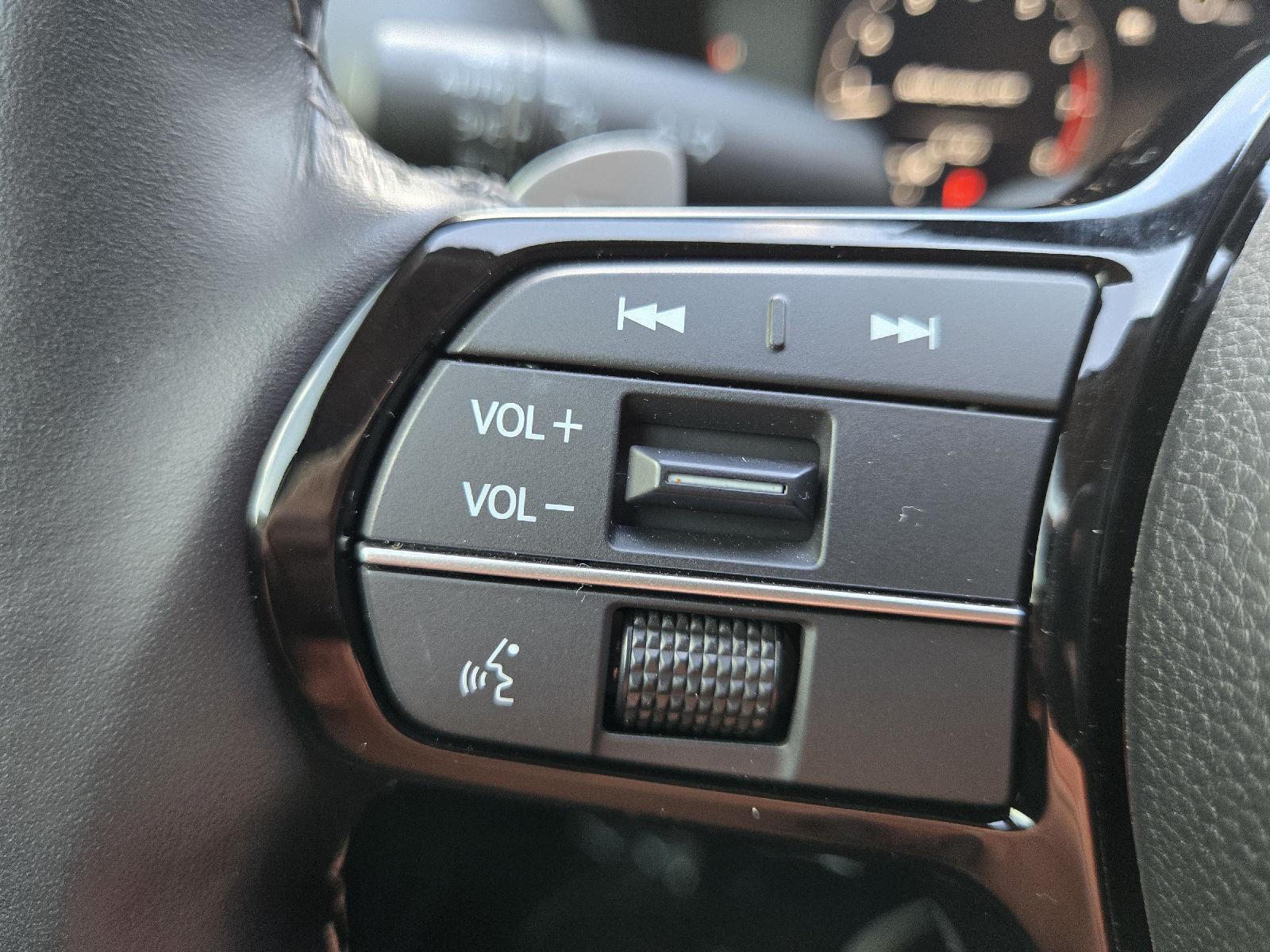 2025 Acura ADX Base - Photo 24