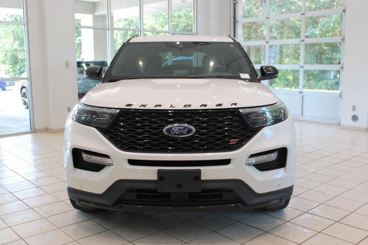 2020 Ford Explorer ST photo 2