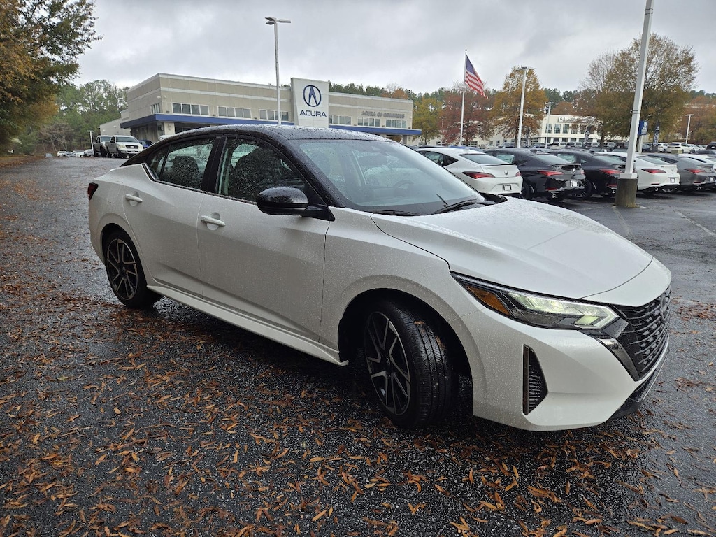 2024 Nissan Sentra SR photo 3