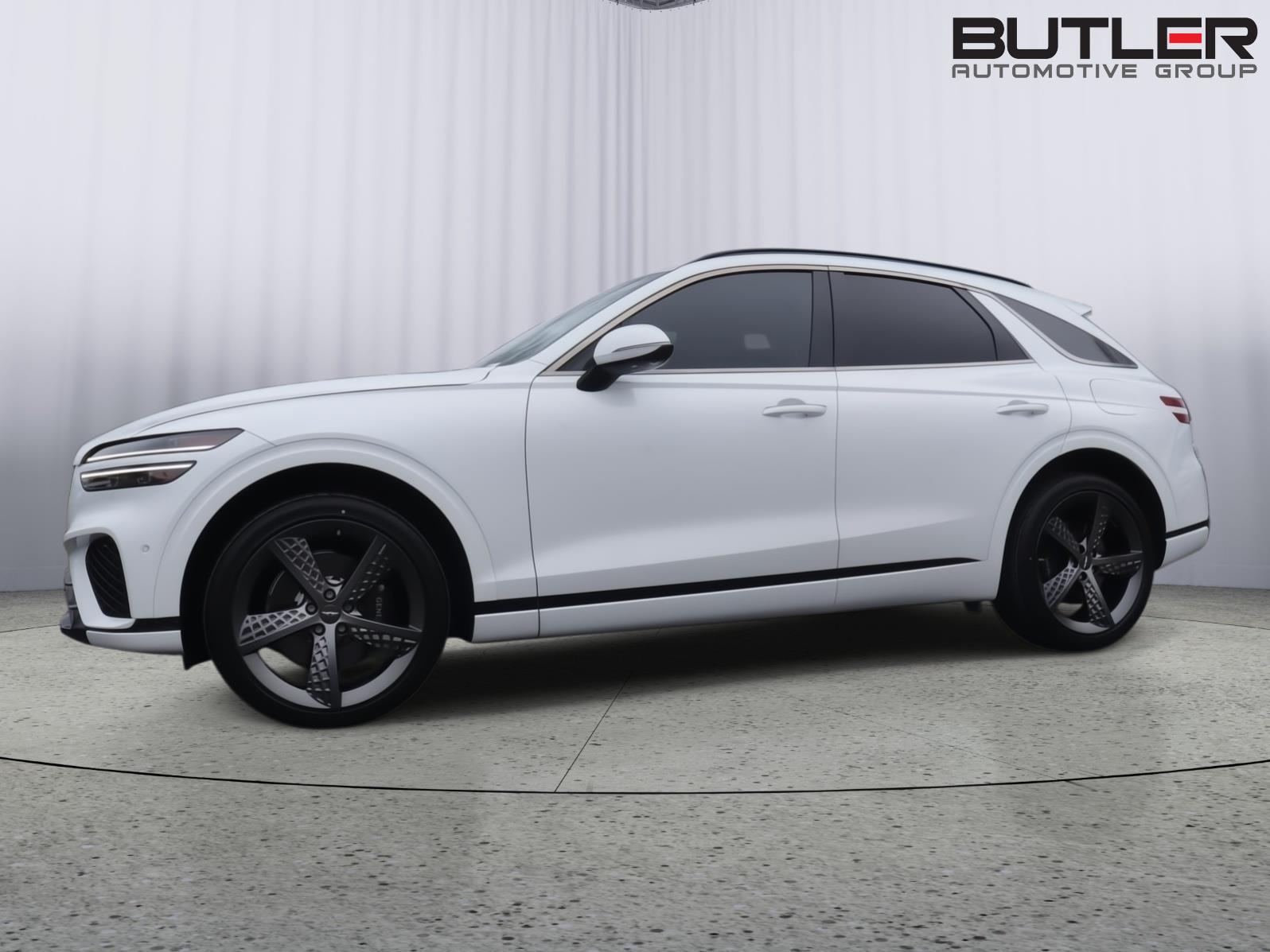 2023 GENESIS GV70