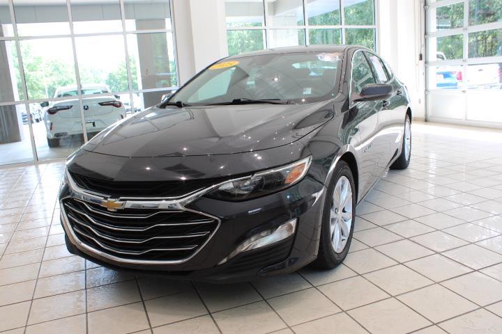 2023 Chevrolet Malibu 1LT photo 2