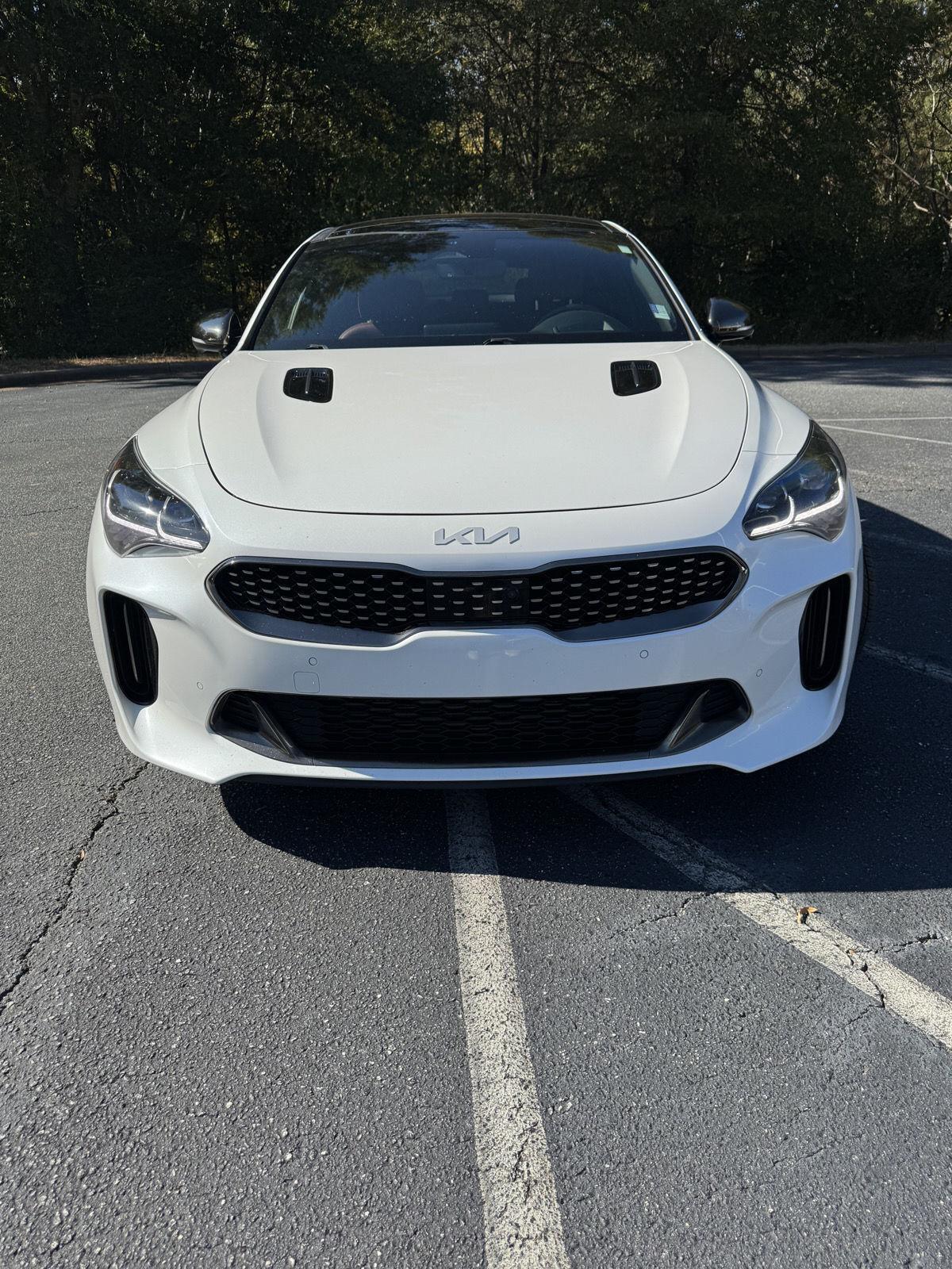 2022 Kia Stinger GT2 photo 3