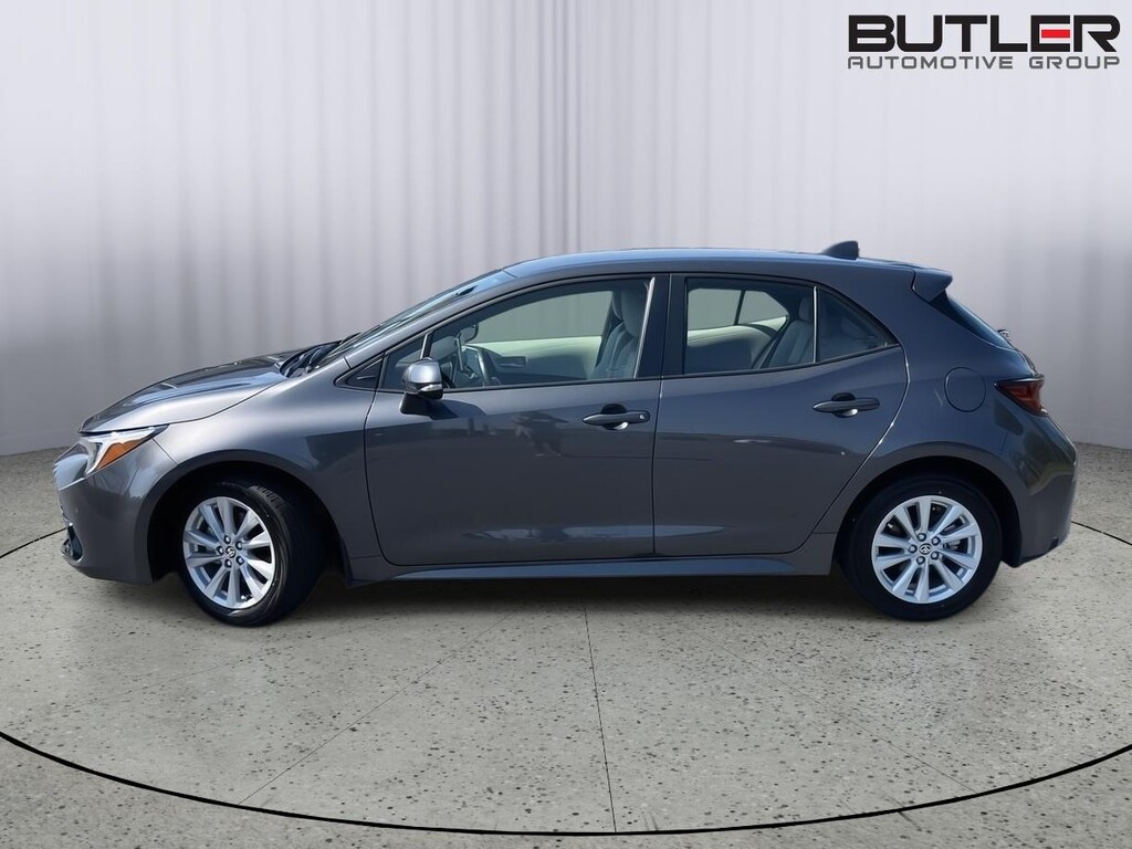Certified 2025 Toyota Corolla Hatchback SE Hatchback