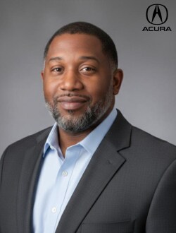 Staff member William Drumwright from ID_e56c39589914