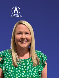 Staff member Melanie Miller from ID_eb1bb445d306