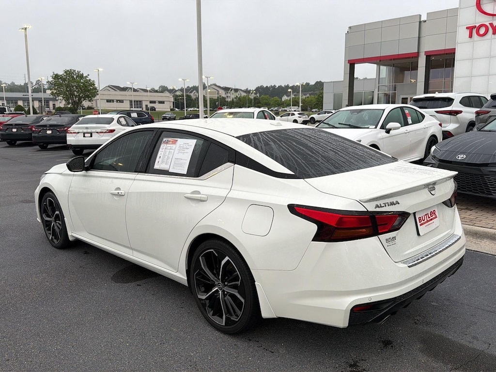 Used 2023 Nissan Altima 2.5 SR Sedan