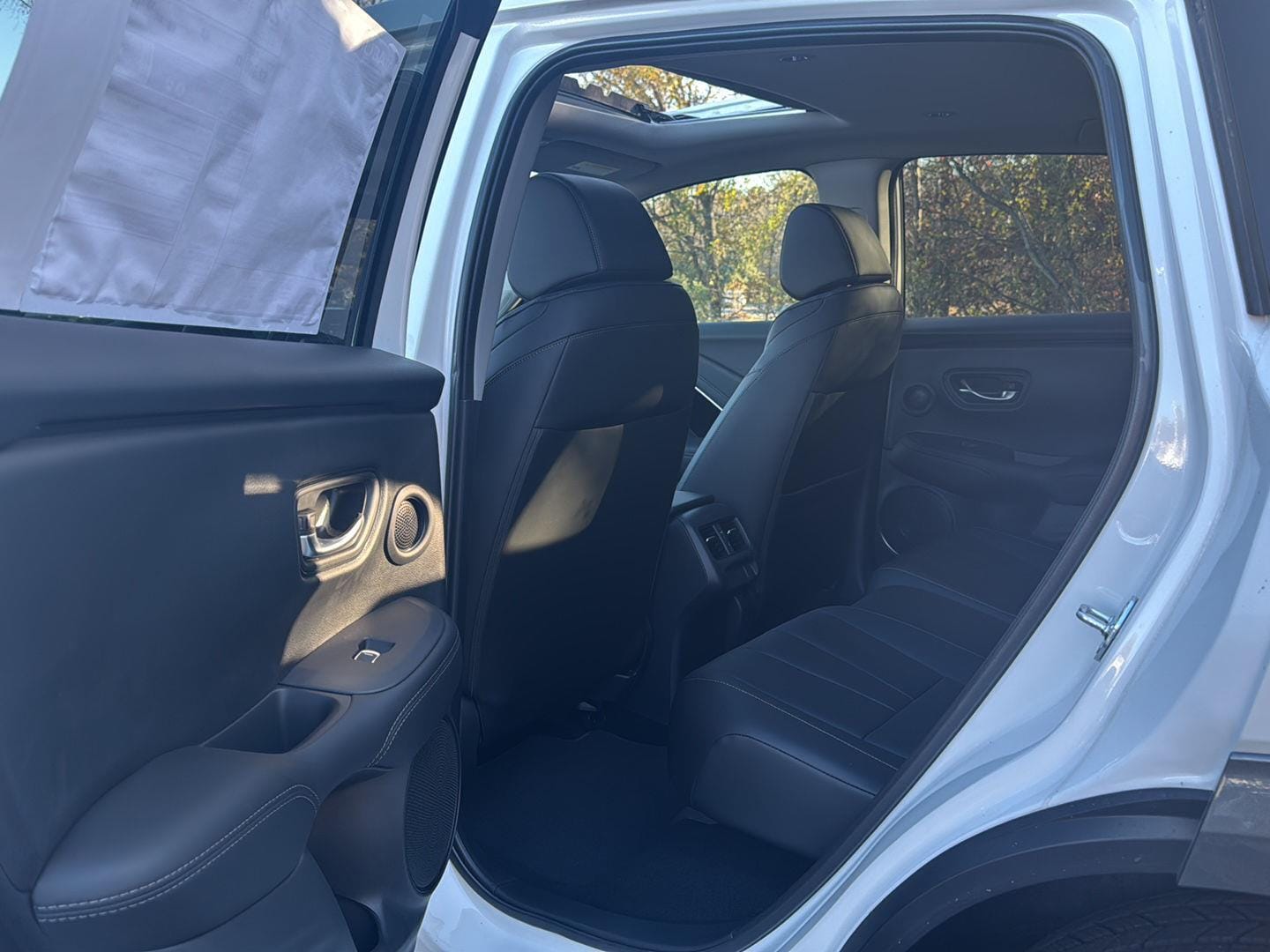 2025 Acura ADX Base - Photo 8