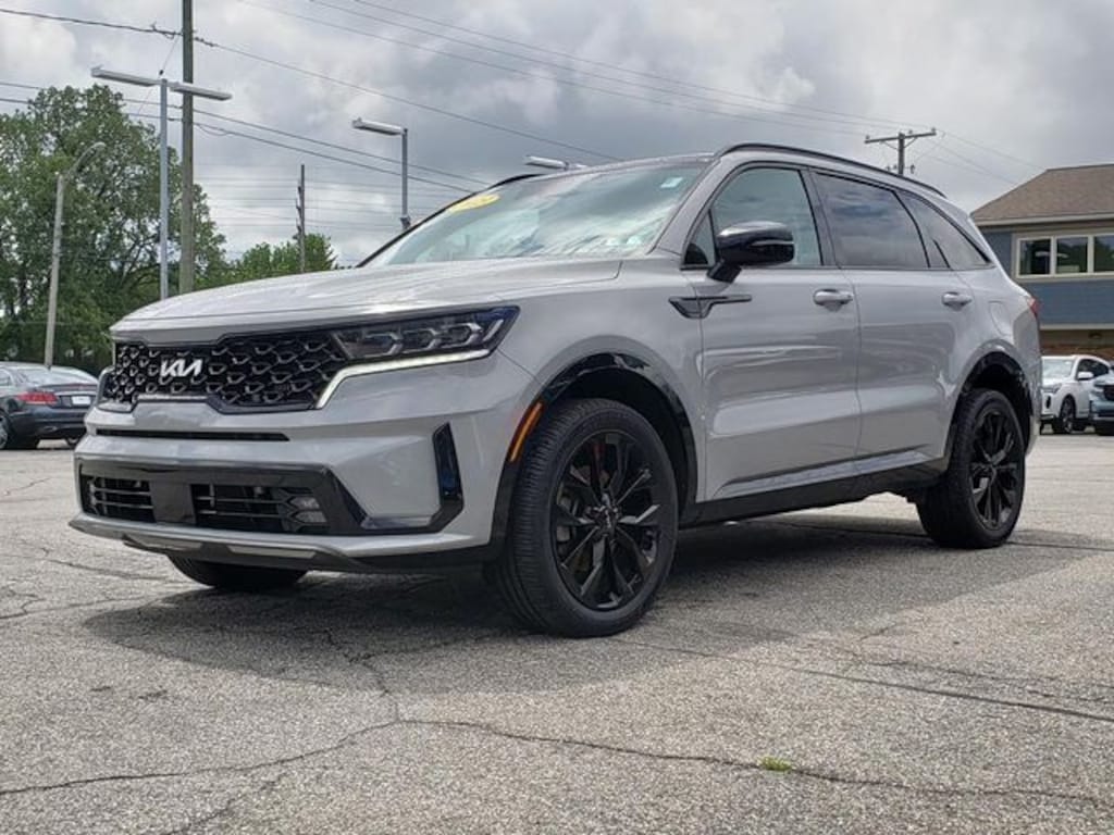 Used 2023 Kia Sorento SX SUV