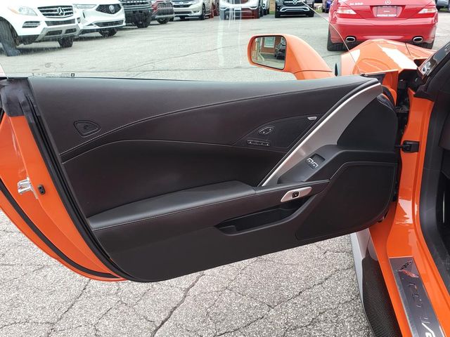 2019 Chevrolet Corvette 2LT - Photo 11