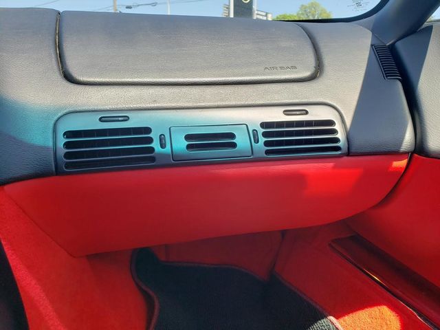 1994 Chevrolet Corvette - Photo 30