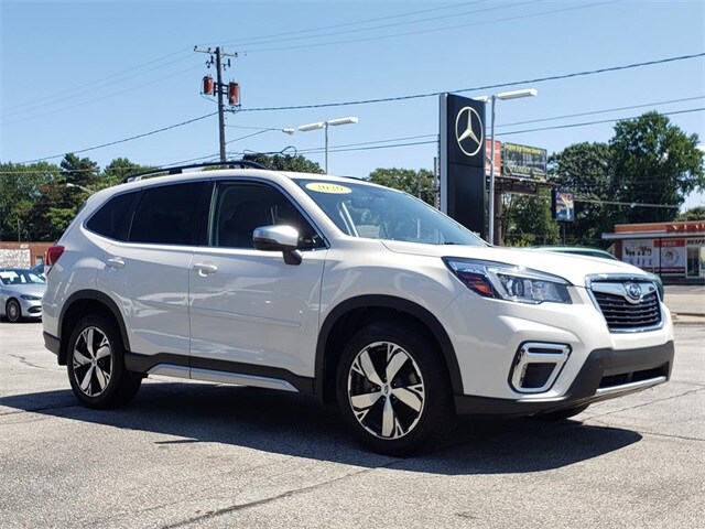 2020 Subaru Forester Touring photo 4