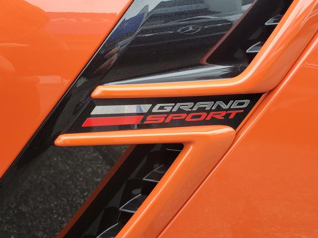 2019 Chevrolet Corvette 2LT - Photo 17