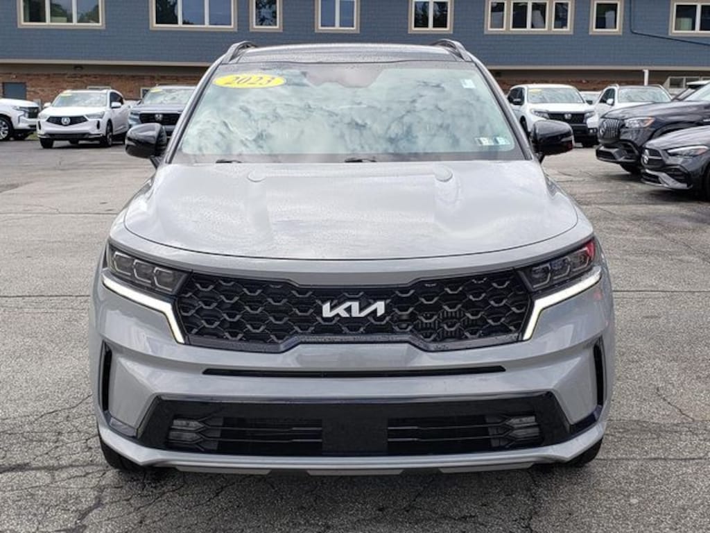 Used 2023 Kia Sorento SX SUV