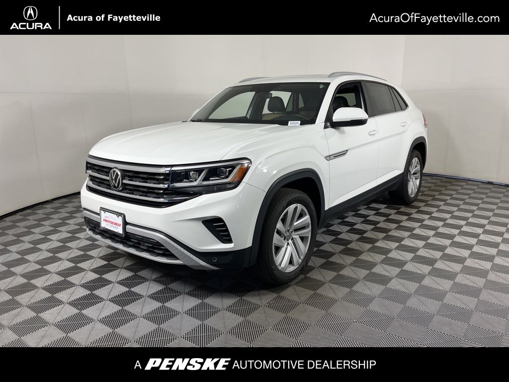 2022 Volkswagen Atlas Cross Sport SE w/Tech