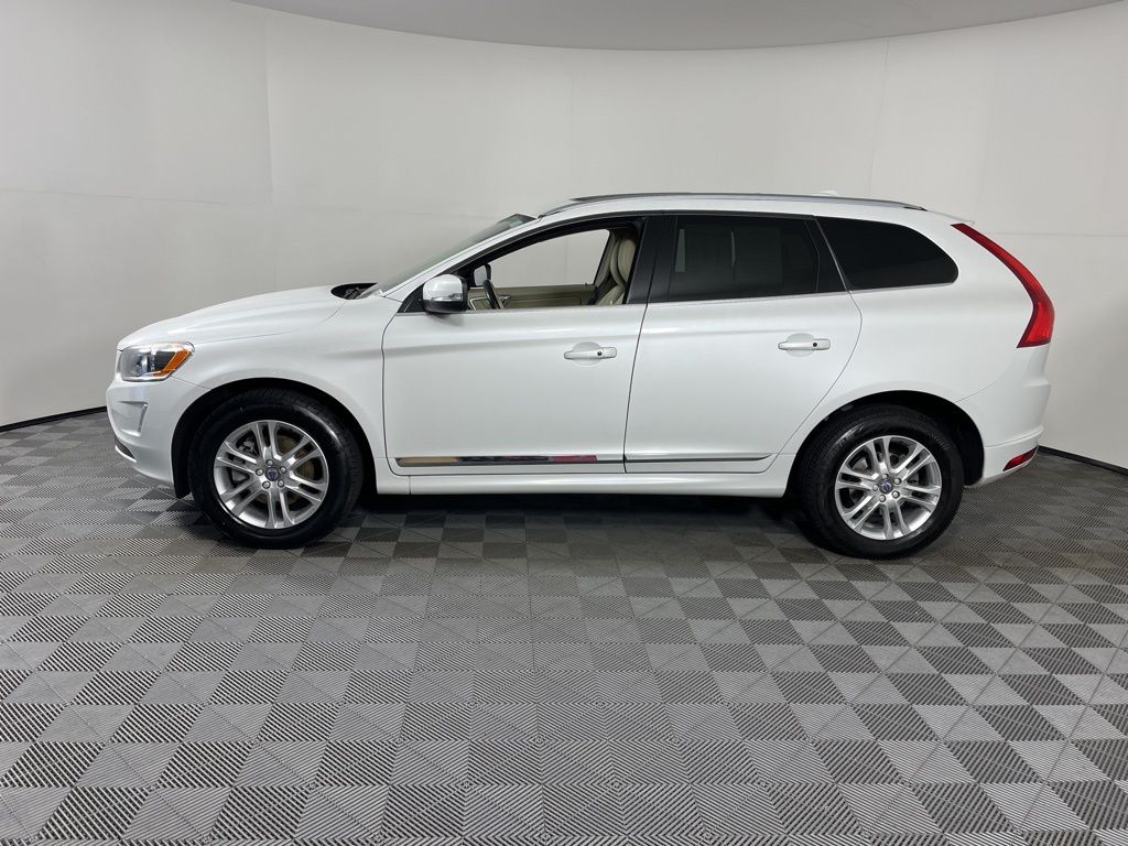 Used 2016 Volvo XC60 Premier with VIN YV440MDKXG2856406 for sale in Fayetteville, AR