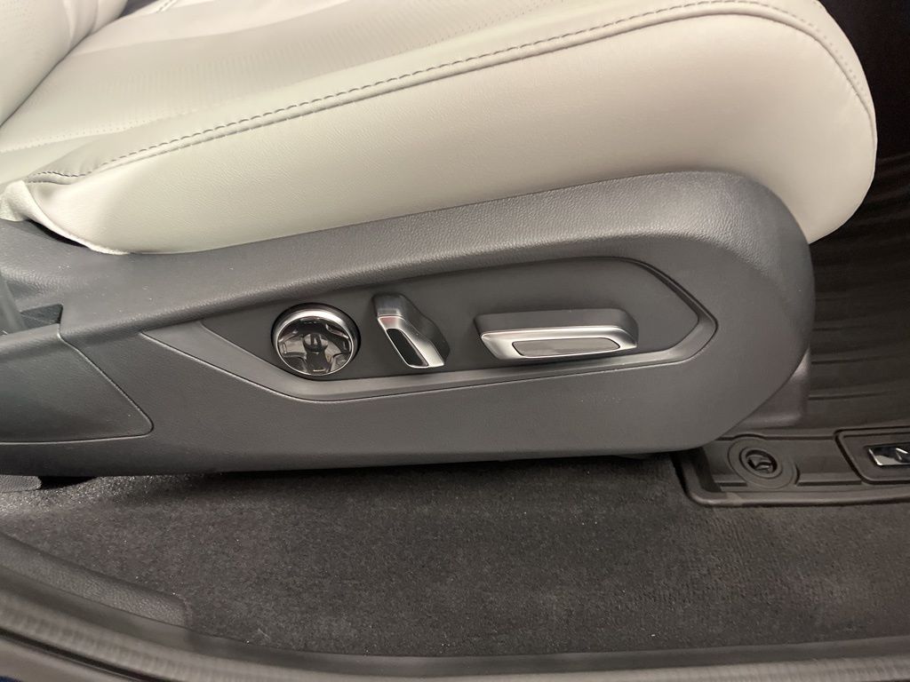 2026 Acura MDX Technology Package - Photo 9
