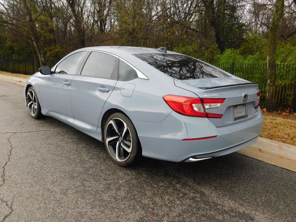 2022 Honda Accord Hybrid Sport photo 3