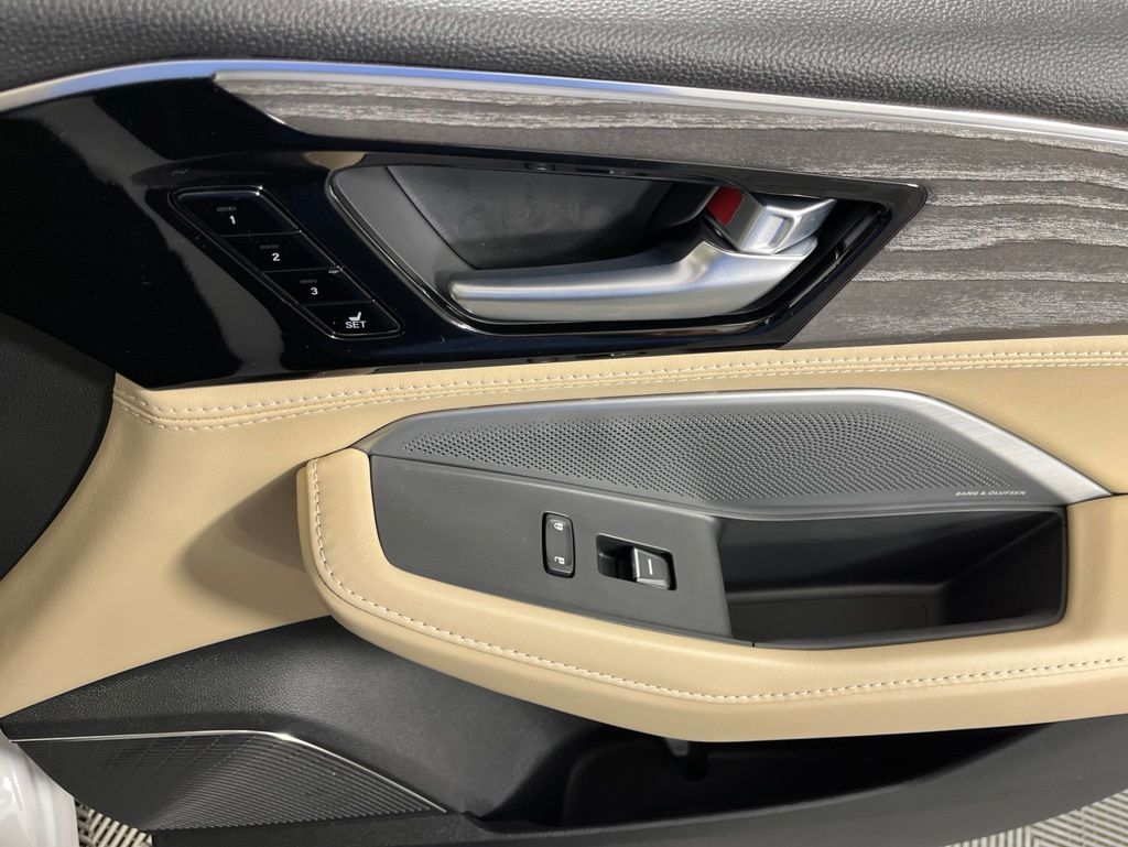 2026 Acura MDX Advance Package - Photo 11