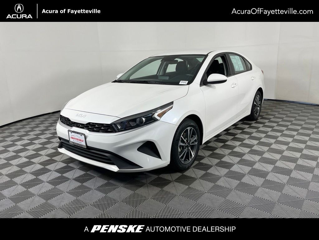Used 2023 Kia Forte LXS Sedan