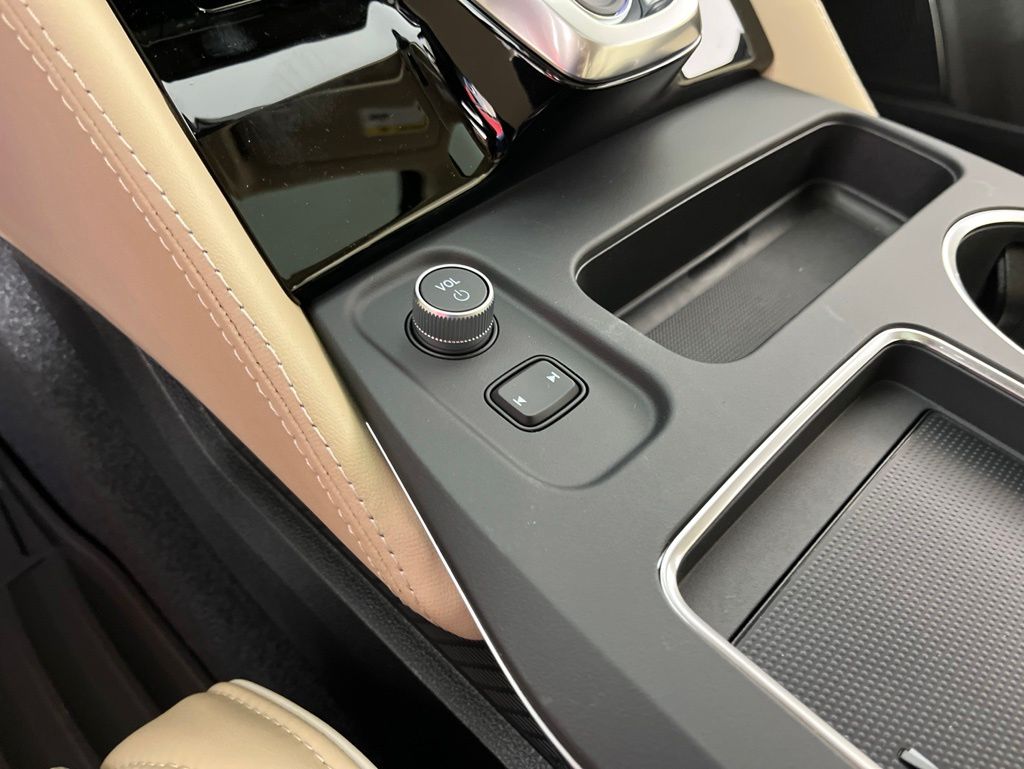2026 Acura MDX Advance Package - Photo 36