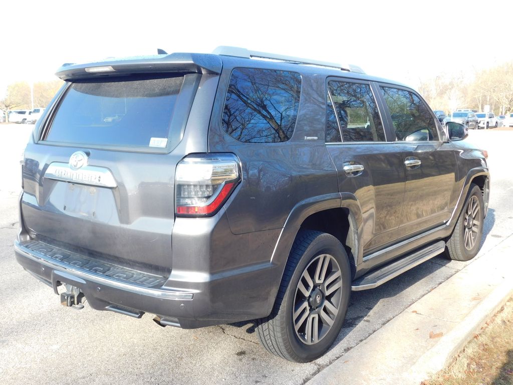 2016 Toyota 4Runner Limited photo 3