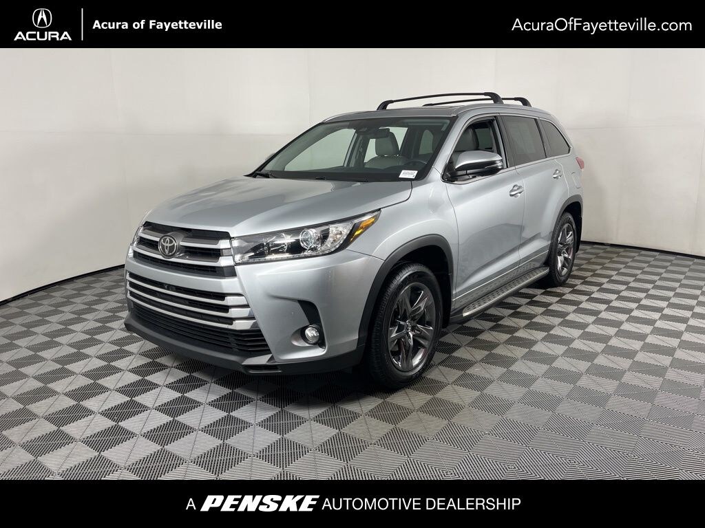 Used 2018 Toyota Highlander Limited V6 SUV