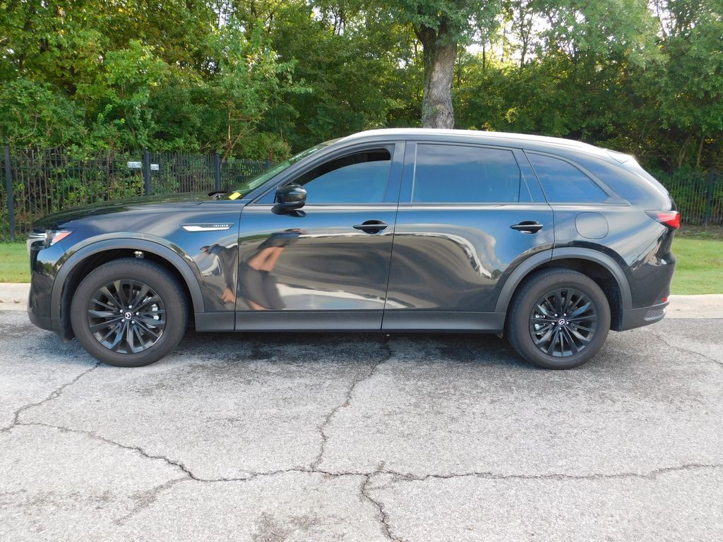 2025 Mazda CX-90 3.3 Turbo Preferred photo 2