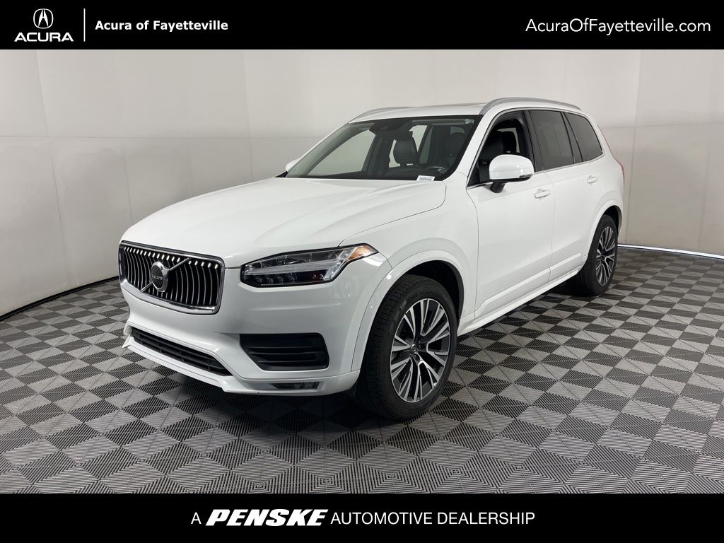 2020 Volvo XC90 Momentum